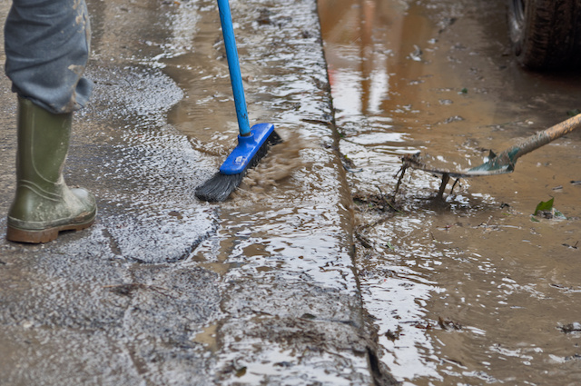 Flood cleanup