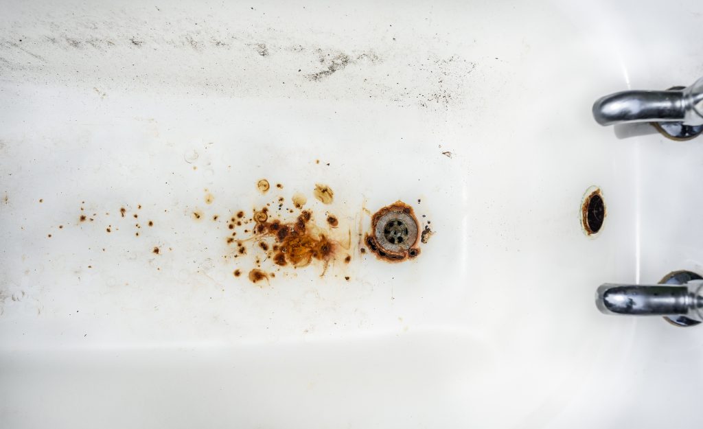 The Best Ways to Remove Rust from your Tub or Sink Terry's Plumbing